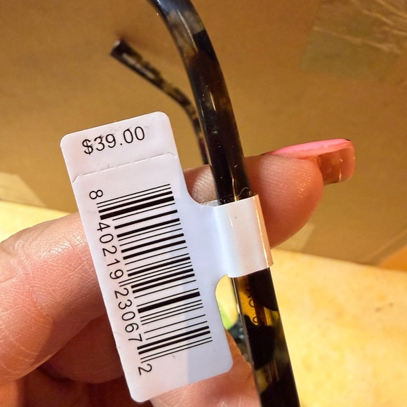 Tortoiseshell Oversized Square Sunglasses - Brown Lenses - Picture 3 of 4